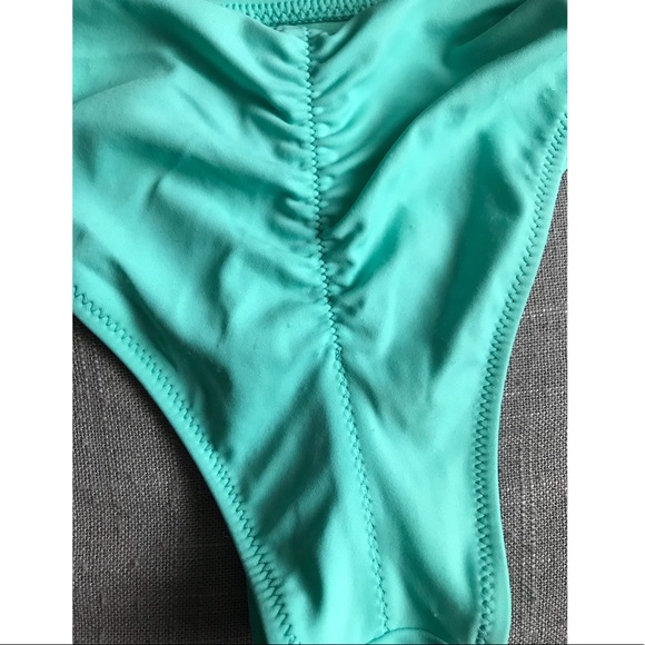 Victoria’s Secret Itsy Bottoms - Picture 3 of 3